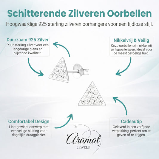 Aramat Jewels zilveren driehoek oorbellen bezet met transparante kristalsteentjes.