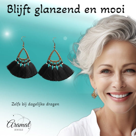 Boho Oorhangers met Kwastjes – Zwart 55x30mm - Aramat Jewels - Oorbellen - cadeautip