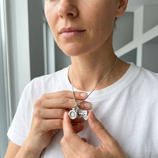 RVS Ashanger Trekker - Zilverkleurig - 20x30 mm - Aramat Jewels - Gedenkhangers - cadeautip