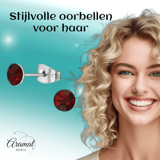 Stalen Kristal Oorbellen met donkerrood steentje – Zilverkleur – 5mm - Aramat Jewels - Oorbellen - cadeautip