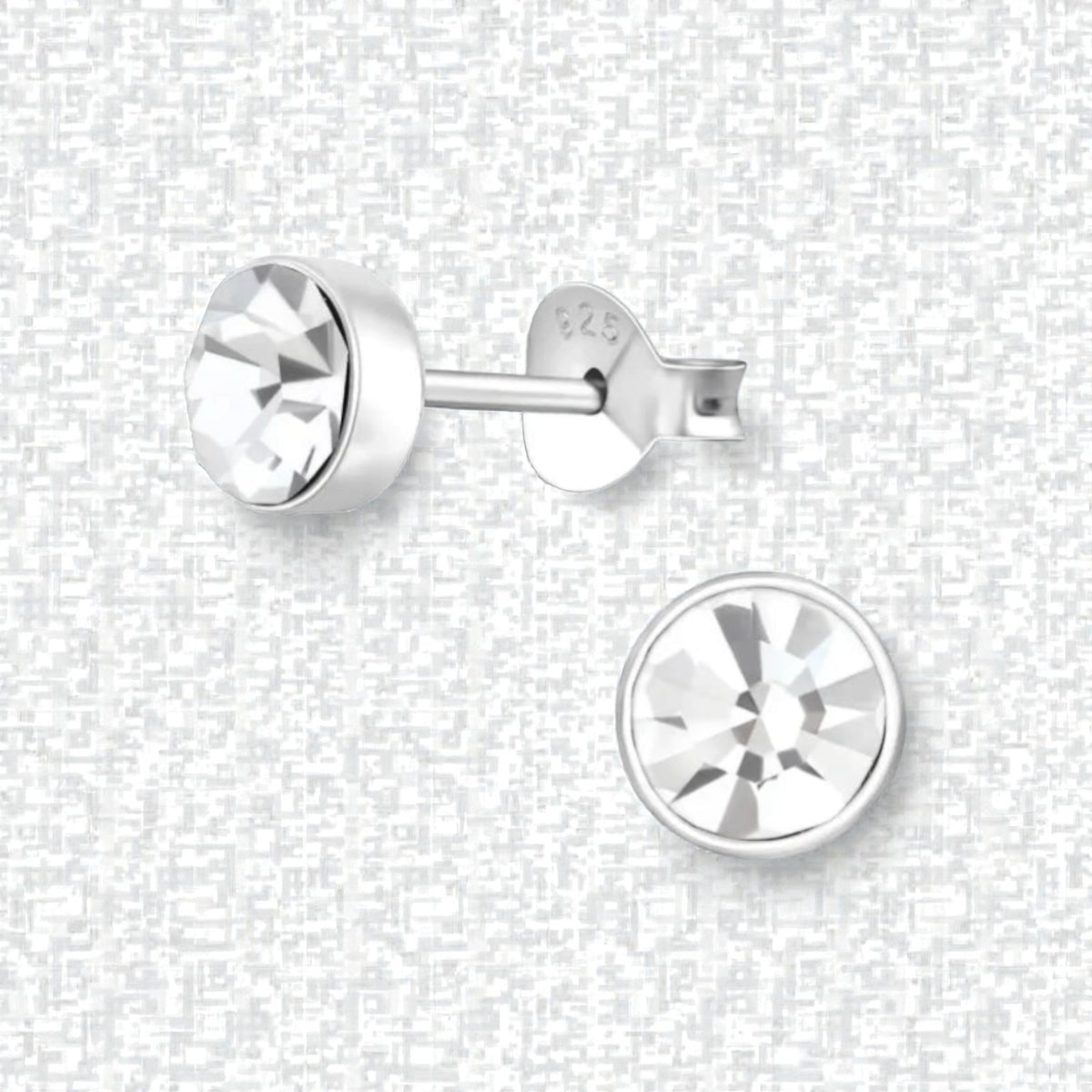 Silver crystal stud earrings – 5 mm - Transparent stone