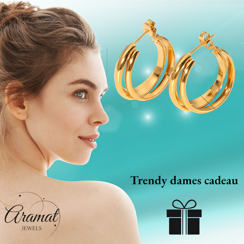 Goudkleurige 3-Lijns Halve Oorringen 24x9,5mm Twist RVS