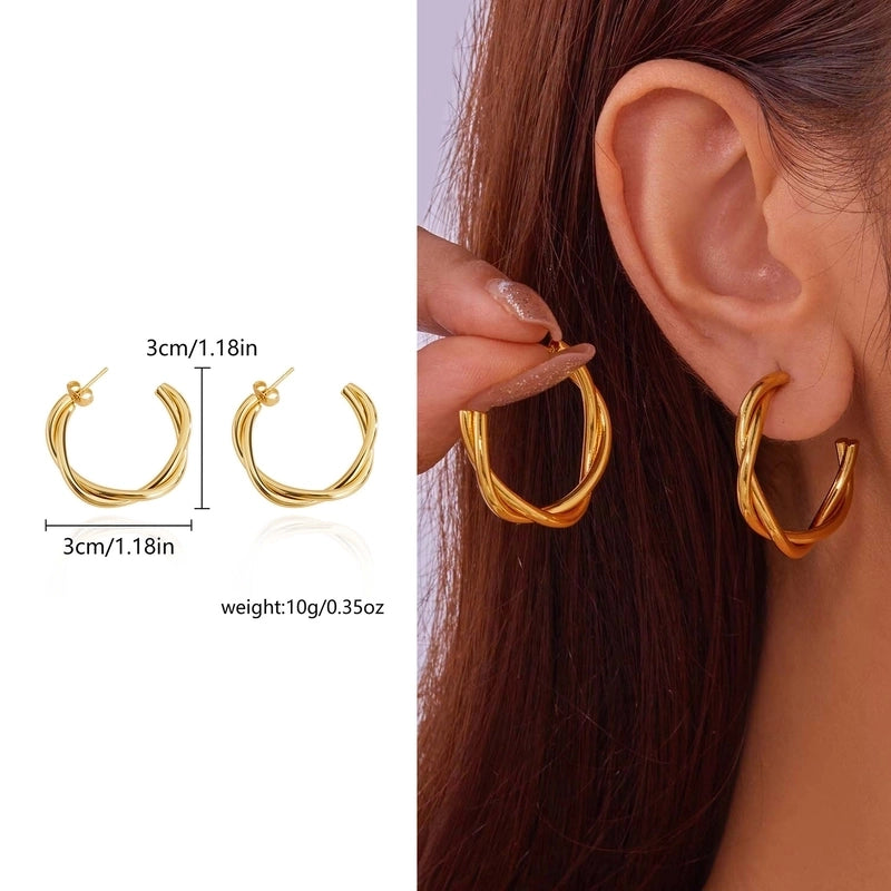 Goudkleurige Gedraaide Halve Oorringen 30x4mm RVS