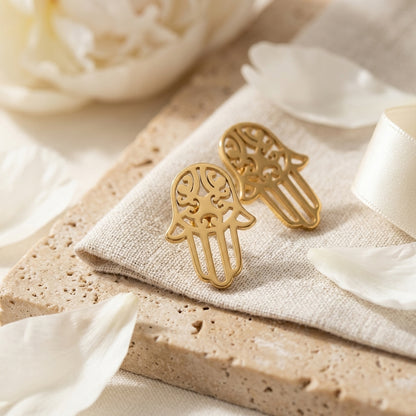 Goudkleurige Hamsa Oorstekers RVS – Handje van Fatima Oorknopjes (10x7mm)