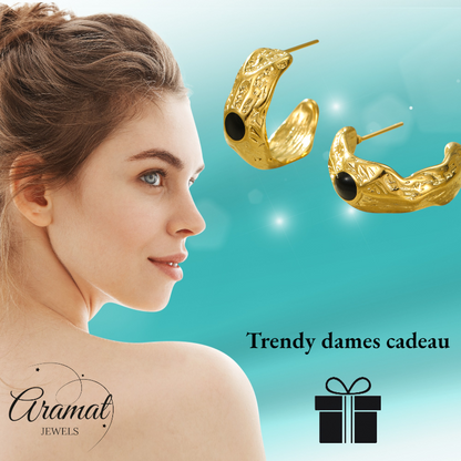 Goudkleurige Halve Oorringen Emaille Cirkel 25x10mm