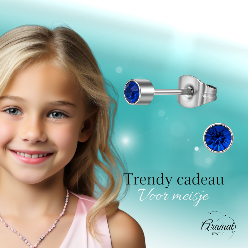 Royal blue crystal stud earrings – 4mm silver