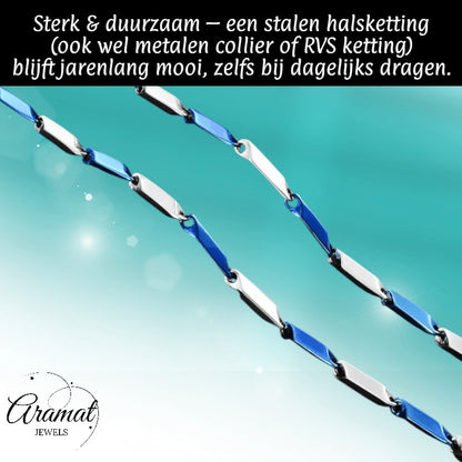 Aramat Jewels bicolor bamboo schakelketting van 316L chirurgisch staal met blauwe en zilverkleurige cilinderschakels.