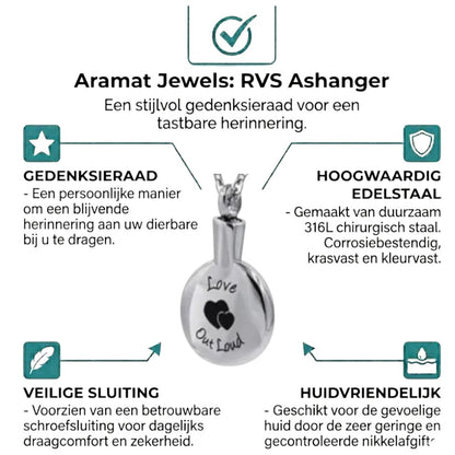 Aramat Jewels zilverkleurige ronde ashanger met gravure 'love out loud' en twee hartjes, gemaakt van roestvrij staal.