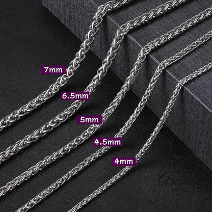 Aramat Jewels zilverkleurige RVS vossenstaart kettingen in verschillende breedtes van 4mm tot 7mm op een display.