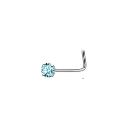 Aramat Jewels stalen neuspiercing met een fonkelende blauwe zirkonia steen van 3 mm in een gebogen L-vorm.