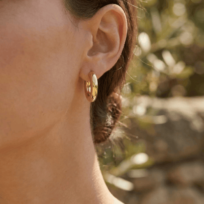 Massieve Halve Oorringen Glad RVS 25x8mm