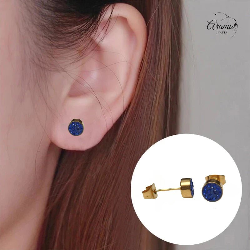 Donkerblauwe kristallen oorstekers 6mm - oor3098 - Oorbellen kopen# - 6mm - alles - blauw