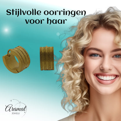 Huggies – Gold-tone stainless steel diamond-plated with sandblasted stripes 