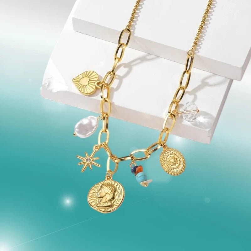 Goudkleurige damesketting met parel & kristalbedels – 45+5 cm - ket1177 - 769521 - Halskettingen kopen# - 45cm - alles - Bedelketting