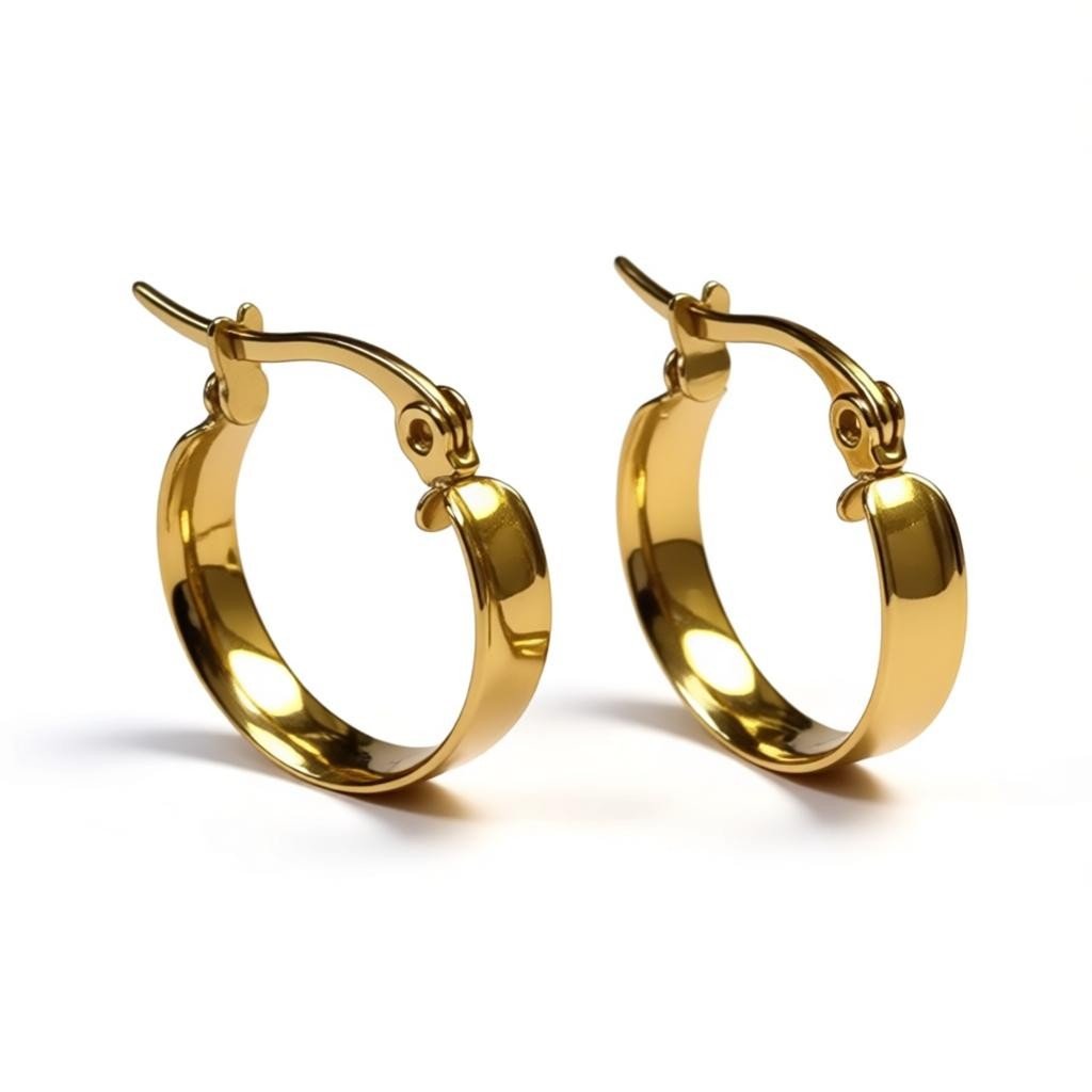 Goudkleurige Hoops RVS – Gladde Oorbellen (16 mm Diameter) - Aramat Jewels - Oorringen - cadeautip