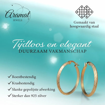 Goudkleurige Matte RVS Oorringen Sandblasted - 32 mm - Aramat Jewels - Oorringen - cadeautip