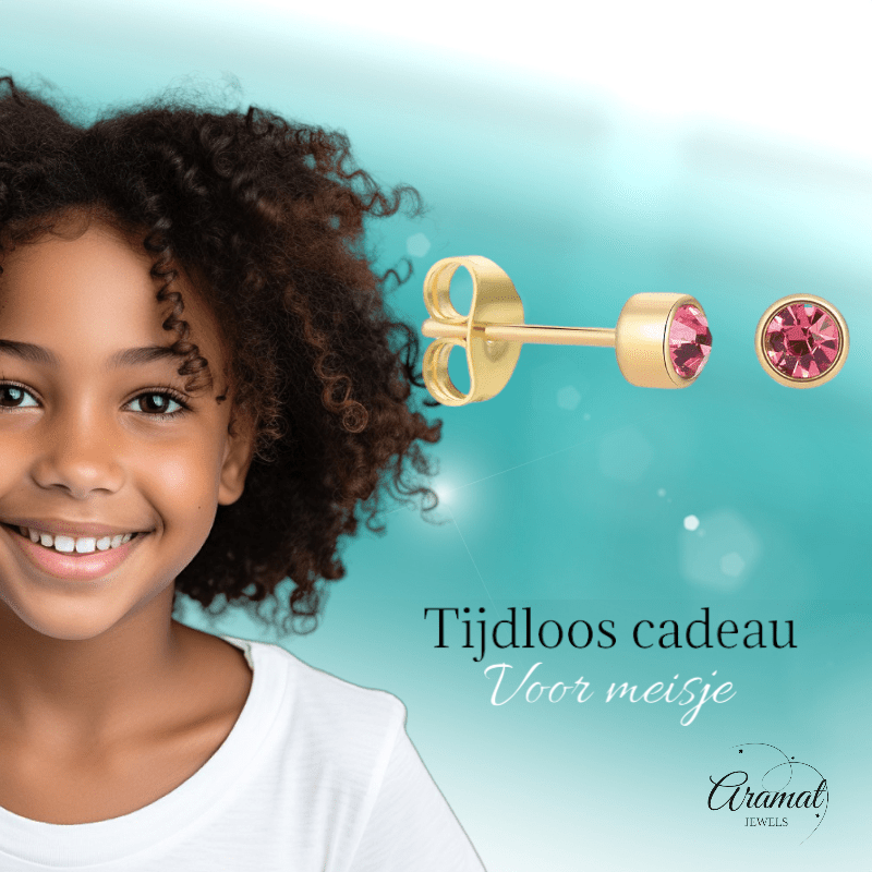 Goudkleurige Oorstekers 4mm - Roze Kristal - oor4606 - Oorbellen kopen# - 4mm - alles - cadeau