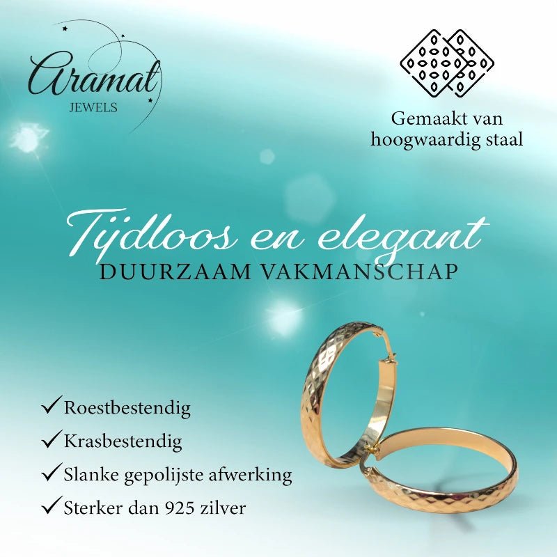Goudkleurige RVS Hoepeloorbellen met Geruit Motief - 35 mm - Aramat Jewels - Oorringen - cadeautip