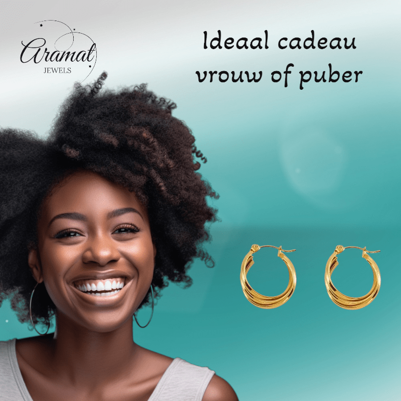 Goudkleurige triple oorringen 24x21x9mm - oor6372 - 69933 - Oorringen kopen# - 24mm - alles - cadeau