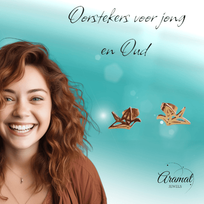 Goudkleurige Vogel Oorbellen Origami 9mm - Aramat Jewels - Oorbellen - cadeautip