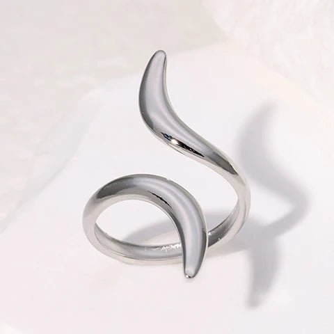 Grote Brede One Size Ring RVS met Lijnen Design (32 mm) - Aramat Jewels - Ringen - cadeautip