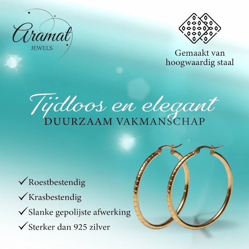 Grote Hoop Oorbellen Goudkleurig RVS met Streepjesmotief (40 mm) - Aramat Jewels - Oorringen - cadeautip