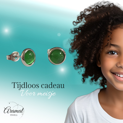 Boucles d'oreilles œil-de-chat en acier 8 mm – Vert