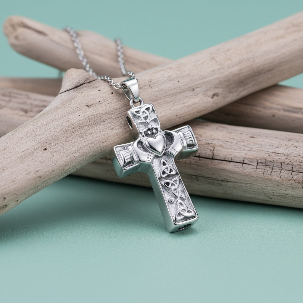 Keltische kruis ashanger staal 40x25mm - Aramat Jewels - Gedenkhangers - cadeautip