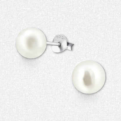 Luxe Crèmekleurige Pareloorbellen 7mm - Aramat Jewels - Oorbellen - cadeautip