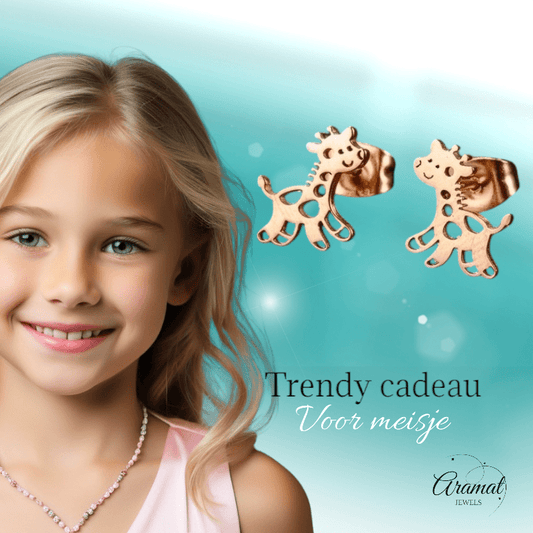 Meisjes oorbellen giraf rosékleurig RVS - oor6391 - 515394 - Oorbellen kopen# - 10mm - alles - cadeau