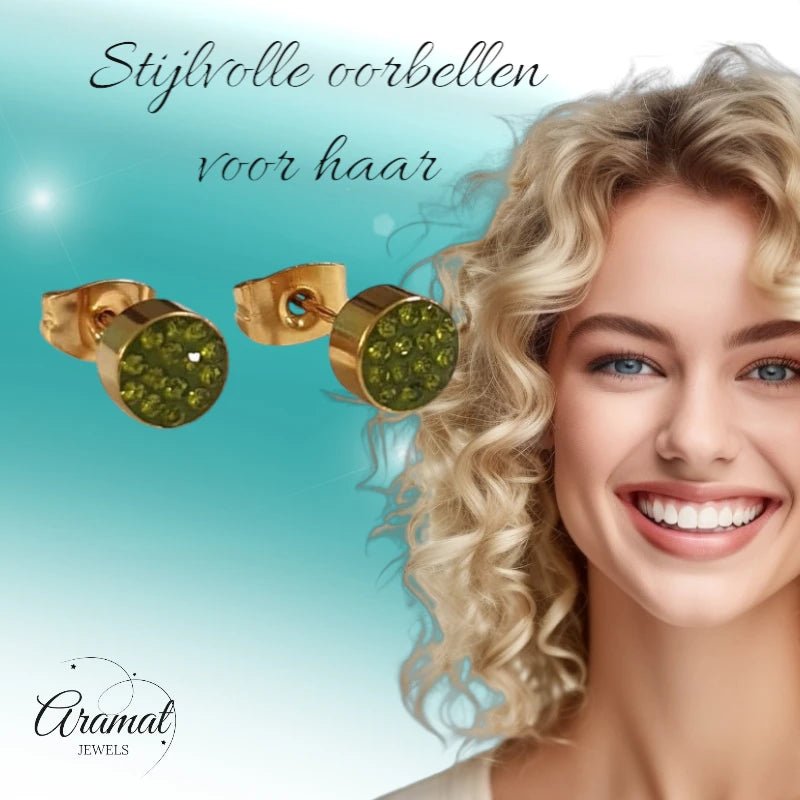Olijfgroene kristallen oorstekers 6 mm – goudkleurig - oor3095 - Oorbellen kopen# - 6mm - alles - cadeau