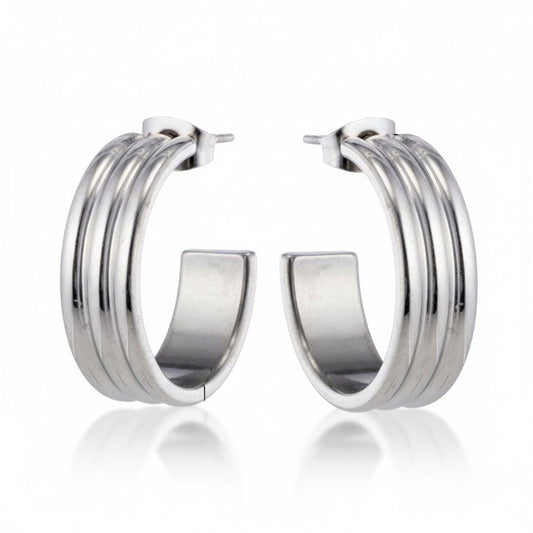 Oorbellen – 23mm Half - Hoop Streeprelief op RVS Zilverkleur - Aramat Jewels - Oorringen - cadeautip