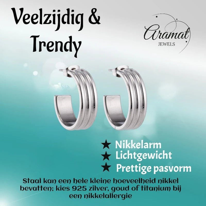 Oorbellen – 23mm Half - Hoop Streeprelief op RVS Zilverkleur - Aramat Jewels - Oorringen - cadeautip