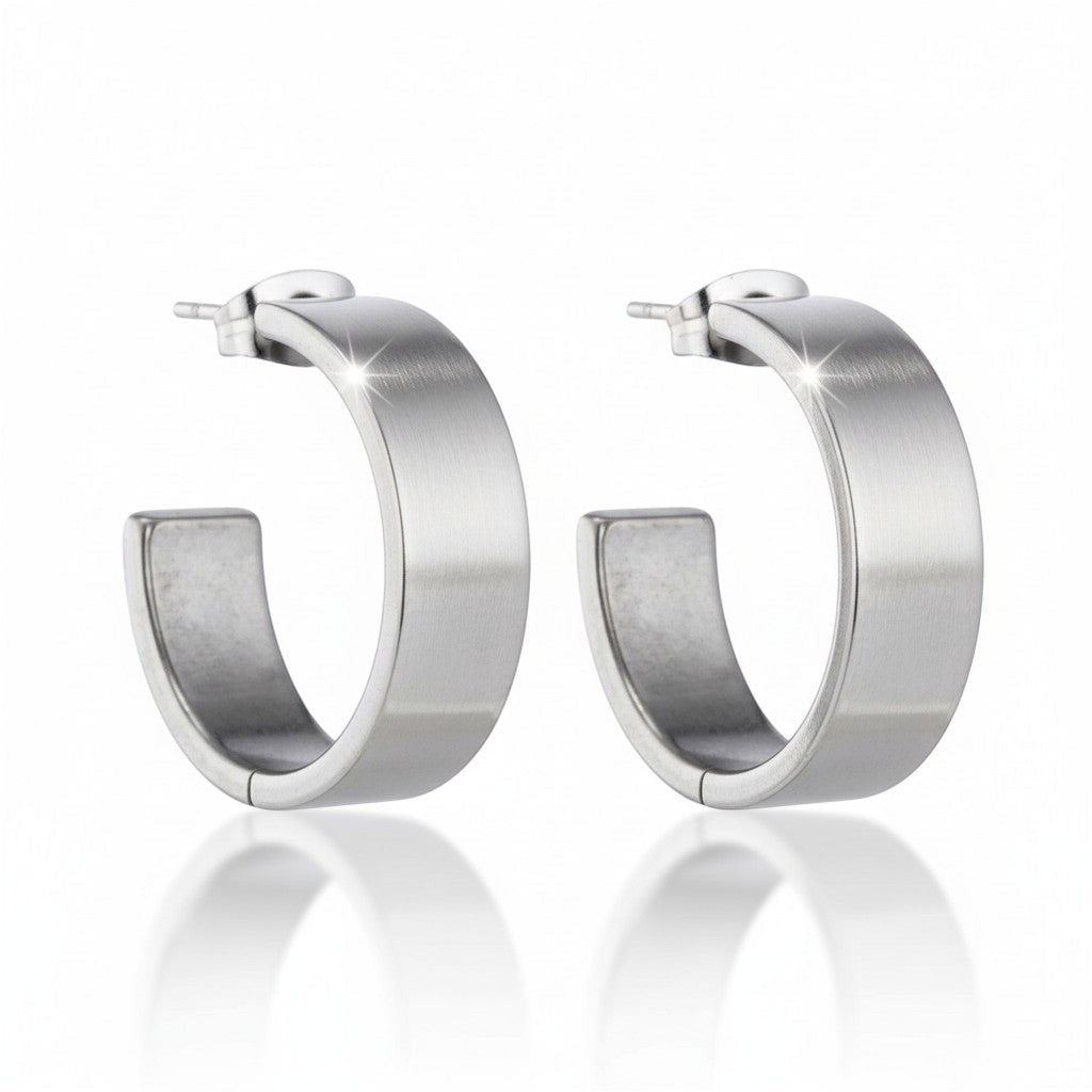 Oorbellen – 28mm Half - Hoop Glad RVS Zilverkleur Unisex - Aramat Jewels - Oorringen - cadeautip