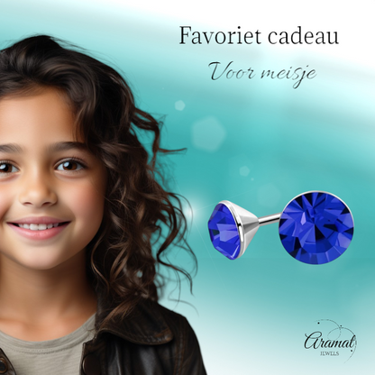 Steel Crystal Earrings with royal blue stone – Silver color – 3mm