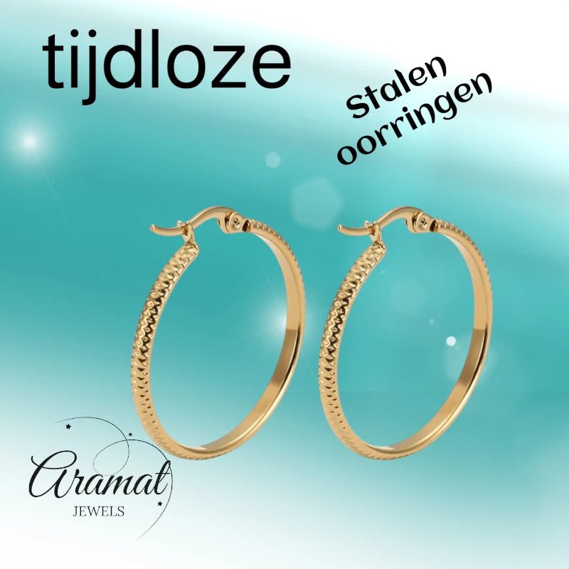 Oorringen – 25mm Creool Puntjes Patroon RVS Goudkleur Dames - Aramat Jewels - Oorringen - cadeautip