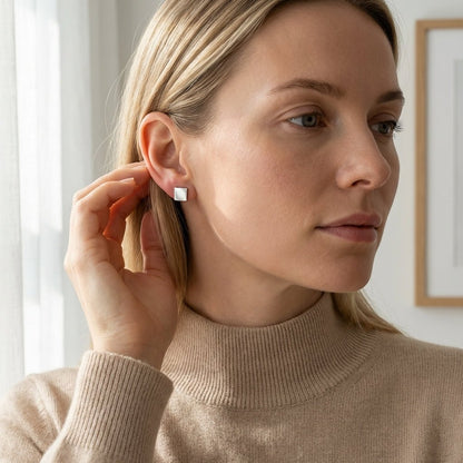 Oorstekers – Staal Vierkant Zilverkleurig (7mm) - Aramat Jewels - Oorbellen - cadeautip
