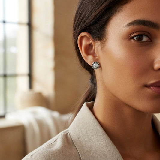 Oorstekers – Sterling Zilver Bali Etnisch Transparant Kristal 7mm Rond Geoxideerd - Aramat Jewels - Oorbellen - cadeautip