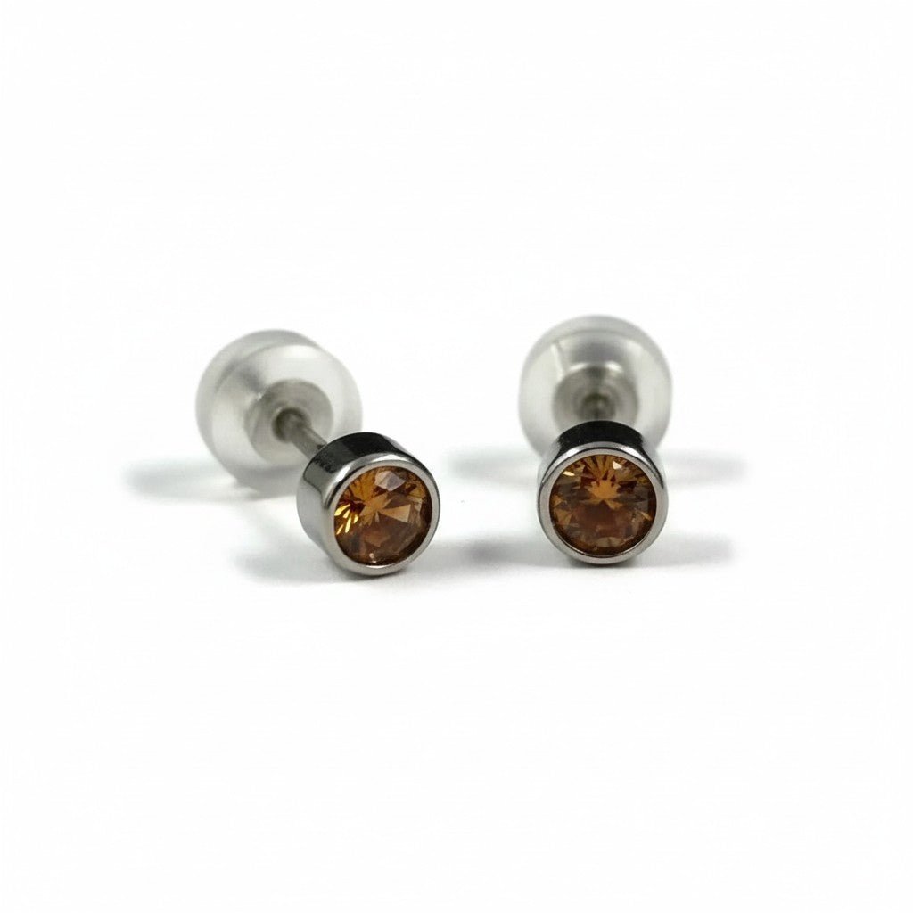 Oorstuds – Staal Kristal Topaas Zilverkleur (4mm) - Aramat Jewels - Oorbellen - cadeautip