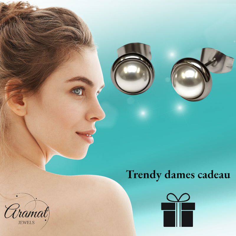 Stud Earrings – Pearl White Steel (8mm)