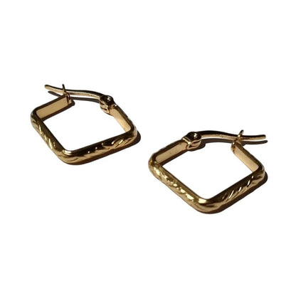 Glamorous gold-colored square earrings