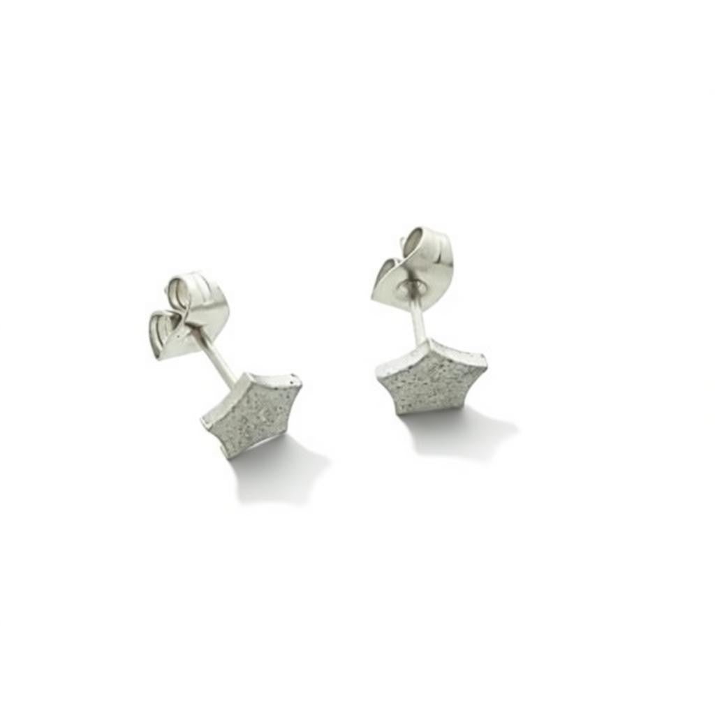 Boucles d'oreilles en acier pentagonal 7 mm - Motif géométrique
