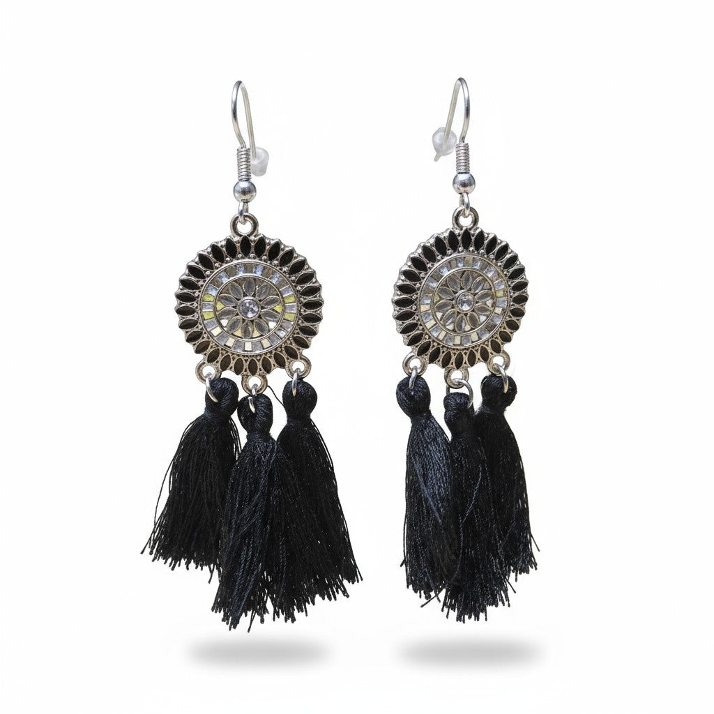 Boucles d'oreilles bohèmes d'été à pompons noirs 75 mm