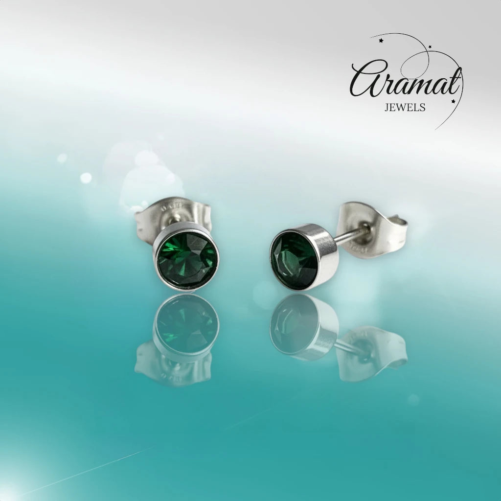 Boucles d'oreilles puces – Acier cristal vert argent (5 mm) 