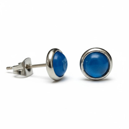 Boucles d'oreilles œil-de-chat en acier 8 mm – Bleu foncé