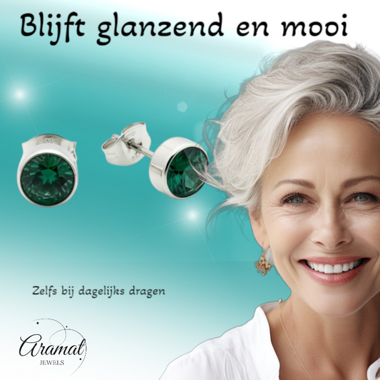 Boucles d'oreilles en acier inoxydable avec zircon vert