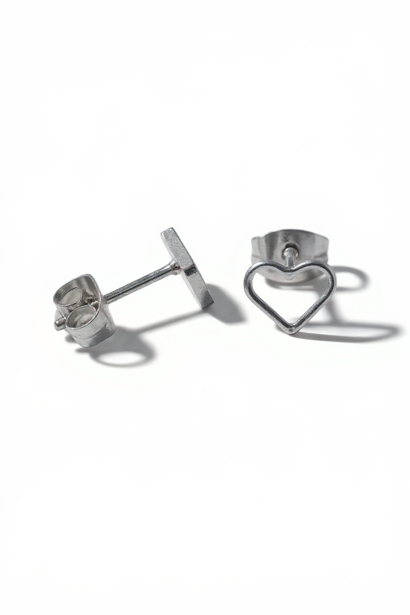 Boucles d'oreilles cœur en acier inoxydable argenté 6 mm ouvertes