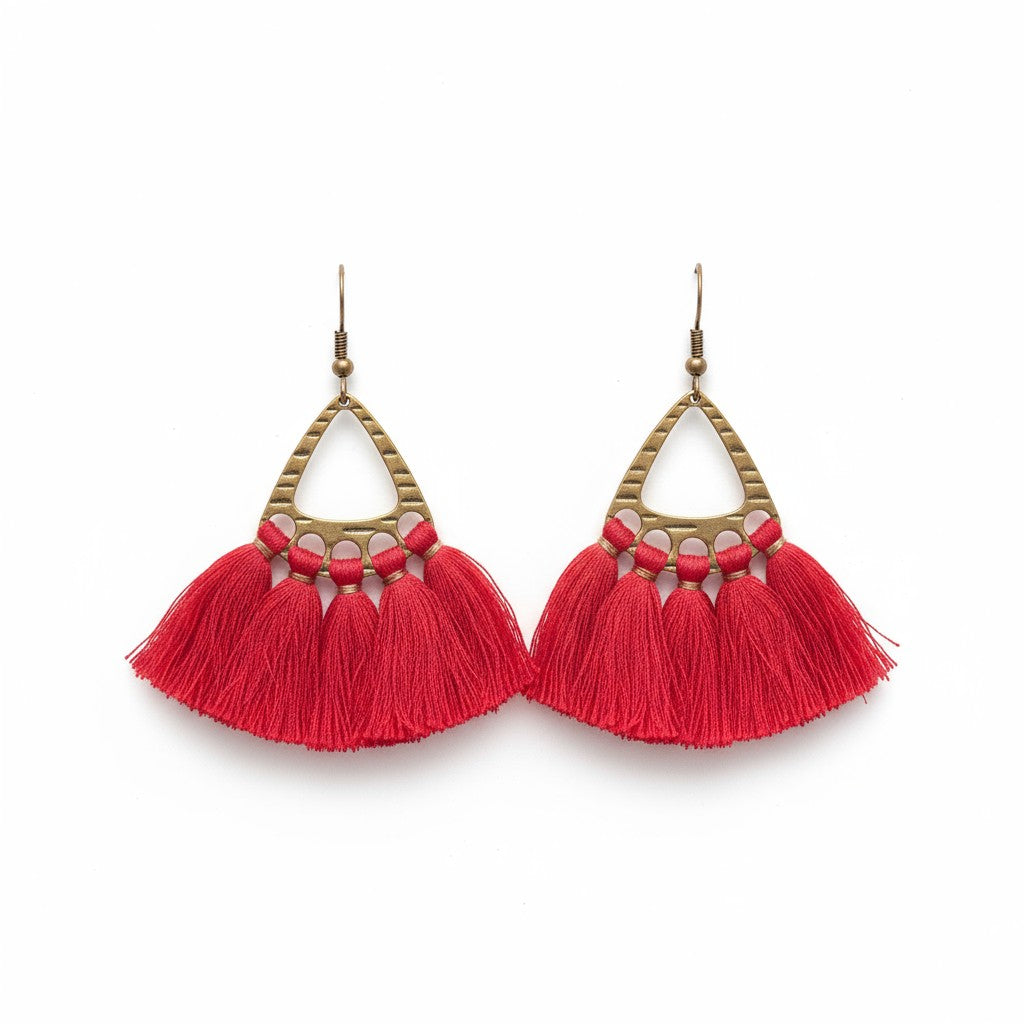 Boucles d'oreilles bohèmes à pompons – Rouges 55 x 30 mm