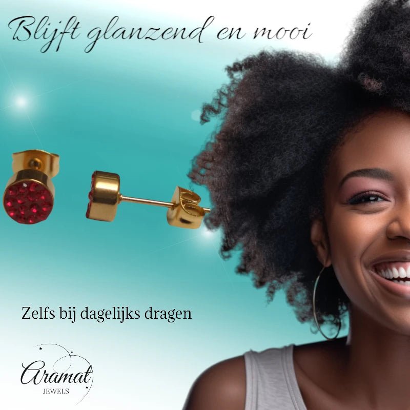 Rode kristallen oorstekers 6 mm – goudkleurig - oor3103 - Oorbellen kopen# - 6mm - alles - cadeau