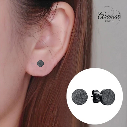 Boucles d'oreilles à clous en acier inoxydable noir sablé, 6 mm